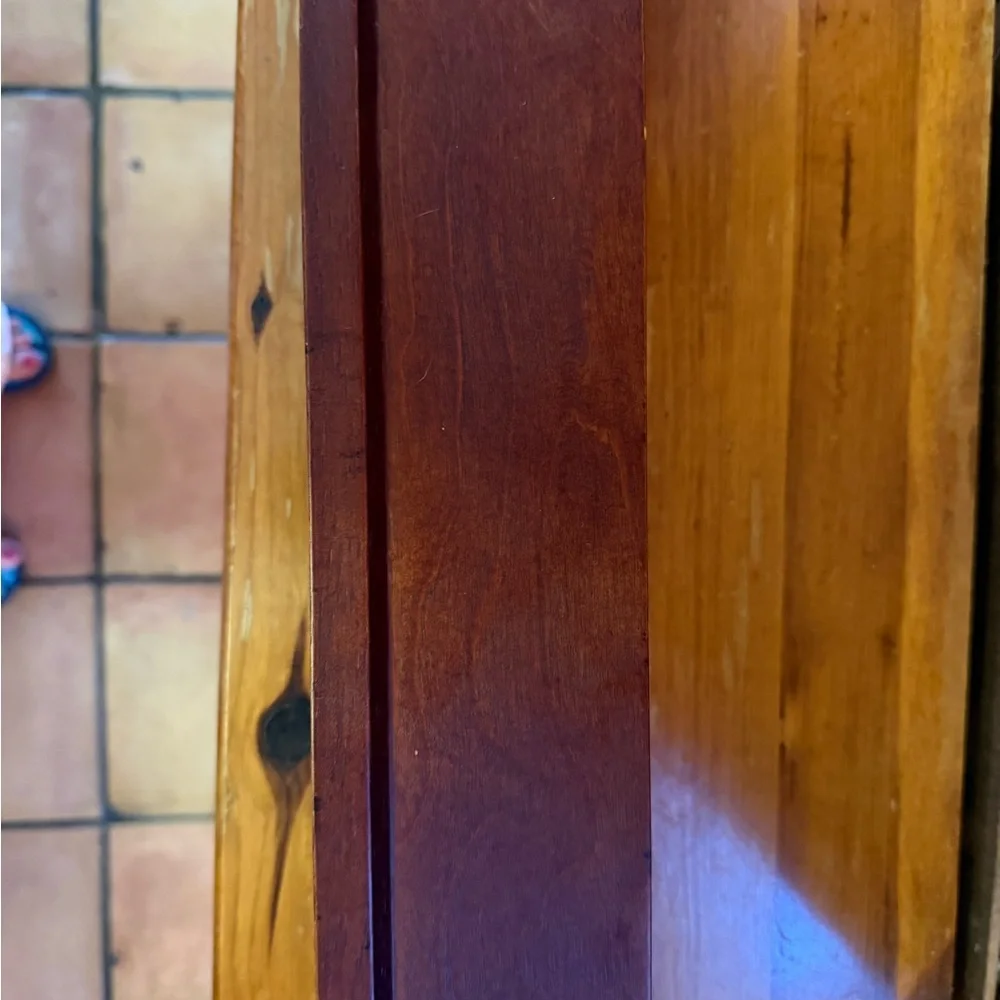 Display Shelf 25”